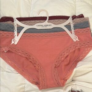 Laura Ashley Lace Trim Panties Set xl